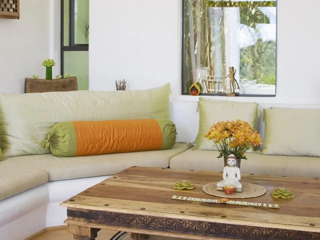 Shabby Chic home decor, once regarded as passé, is experiencing a resurgence, with the alluring...