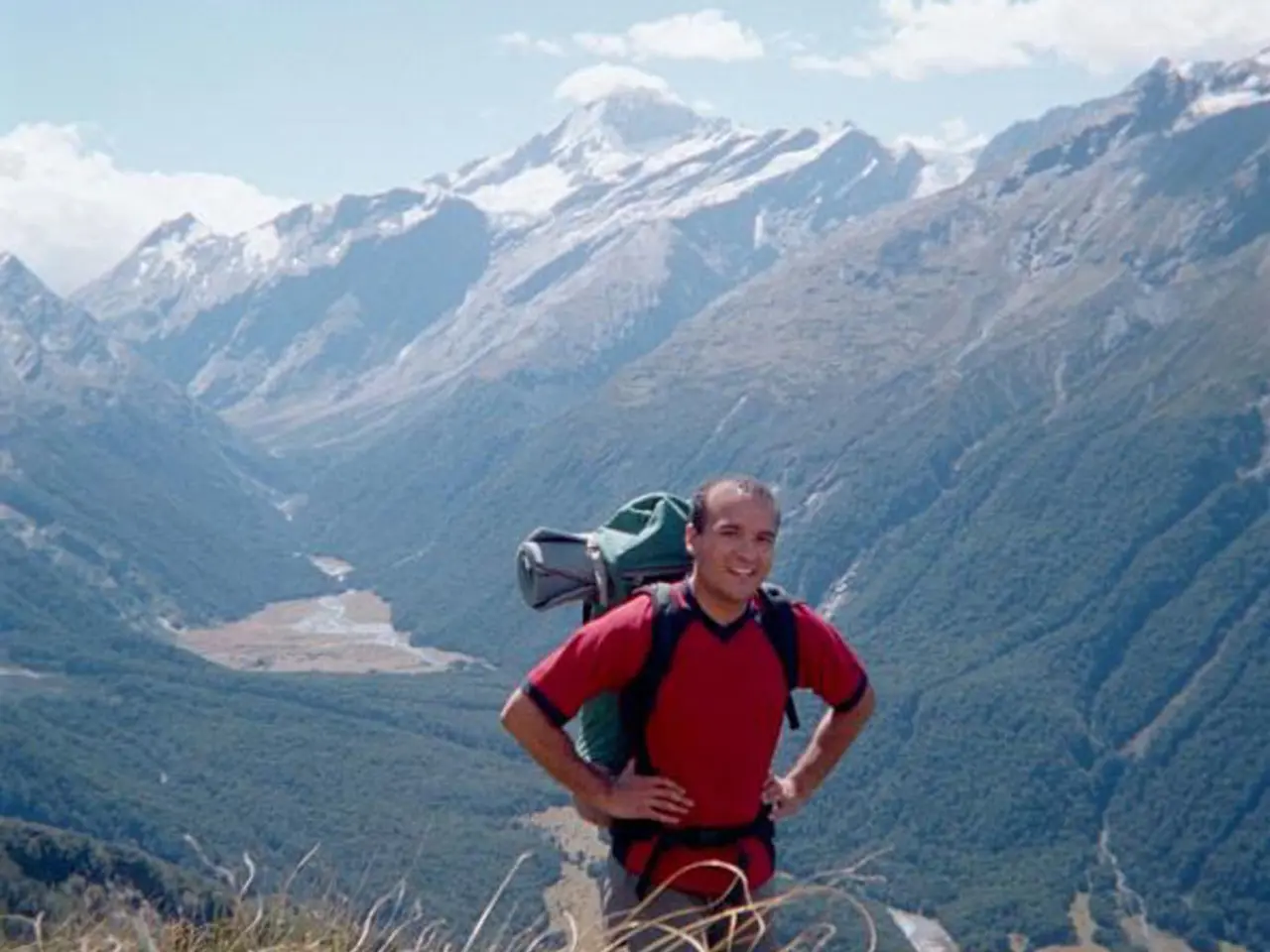 Versatile Pants for Two Roles: Evaluating the REI Co-op Sahara Transformable Trousers