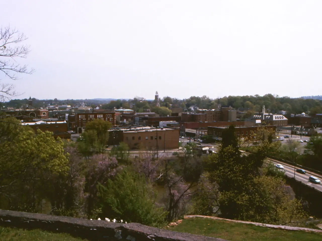 Urban planning concept or practical implementation: Debate ensues