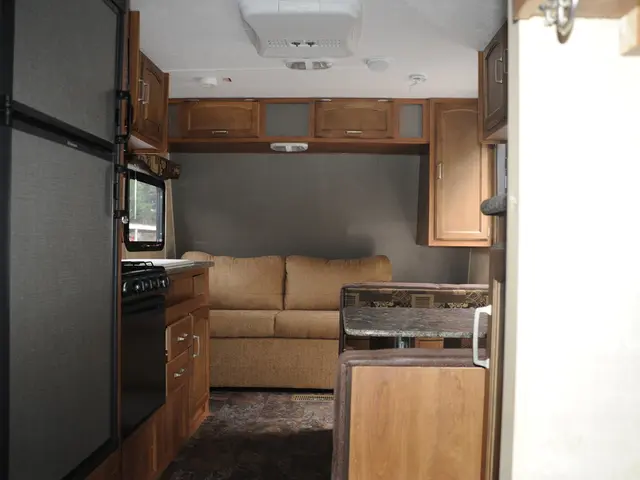 Effortlessly Moving Heavy Furniture at an Affordable Cost - The £30 Lever Transforms bulk shifting...