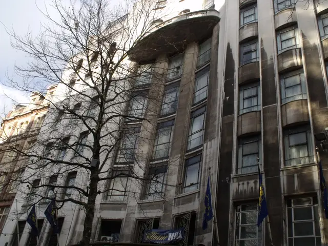 Government leadership meeting concluded, decisions finalized.