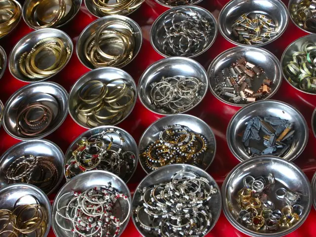 Refurbishing the Clock Casement at New Haven Hall