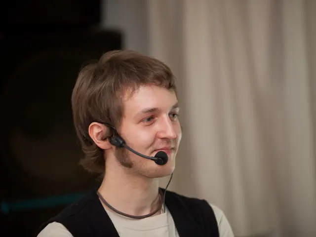 Is it necessary to connect Bose Surround Speakers to a power source?