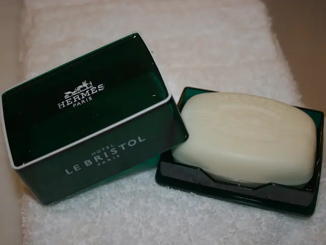 Guide to Decontaminating a Memory Foam Bed Mattress