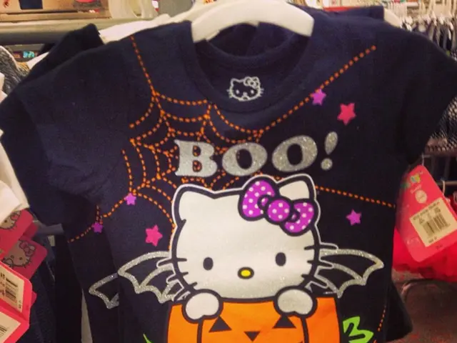 Optimize Your RV Storage with These Clever Hook and Hanger Tricks for a Tidy, Clutter-Free Living...