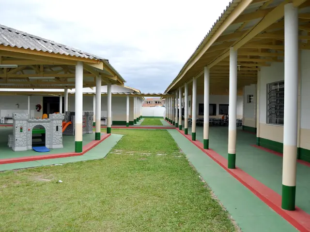 Aid extended to homeless individuals during frosty conditions in Leipzig