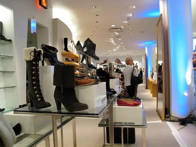 Return of Klauser's Shoe Shop and Jewelry Store Debut in Paderborn City Center