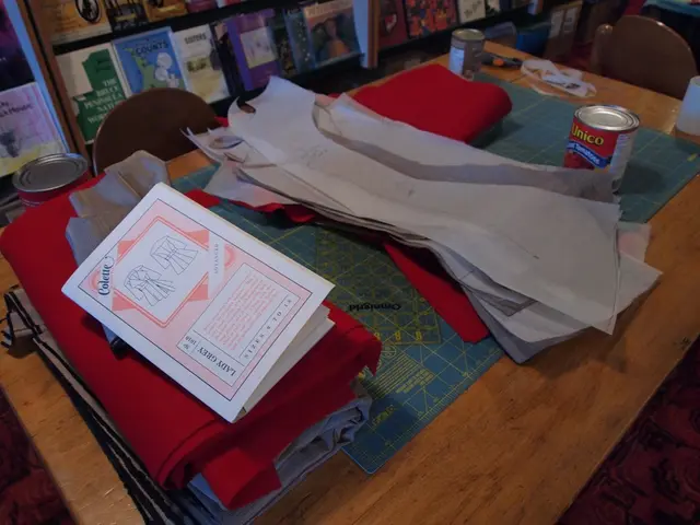 HomeCraft: Creatively Customizing Tea Towels Using Colorful Design Ideas from Children's Books