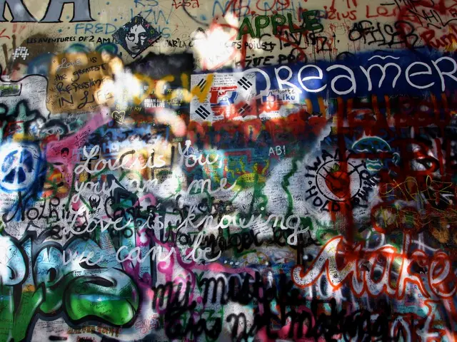 Homemade Eco-Conscious Spray Paint T-Shirt Crafting Techniques