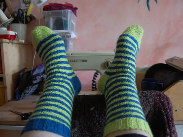 Instructions for creating a baby ribbon blanket